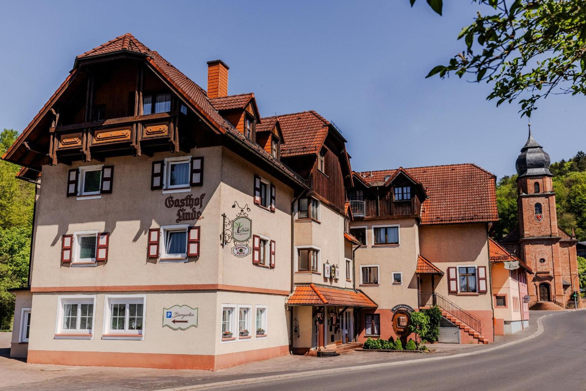 Landgasthof Zur Linde Heimbuchenthal Luaran gambar