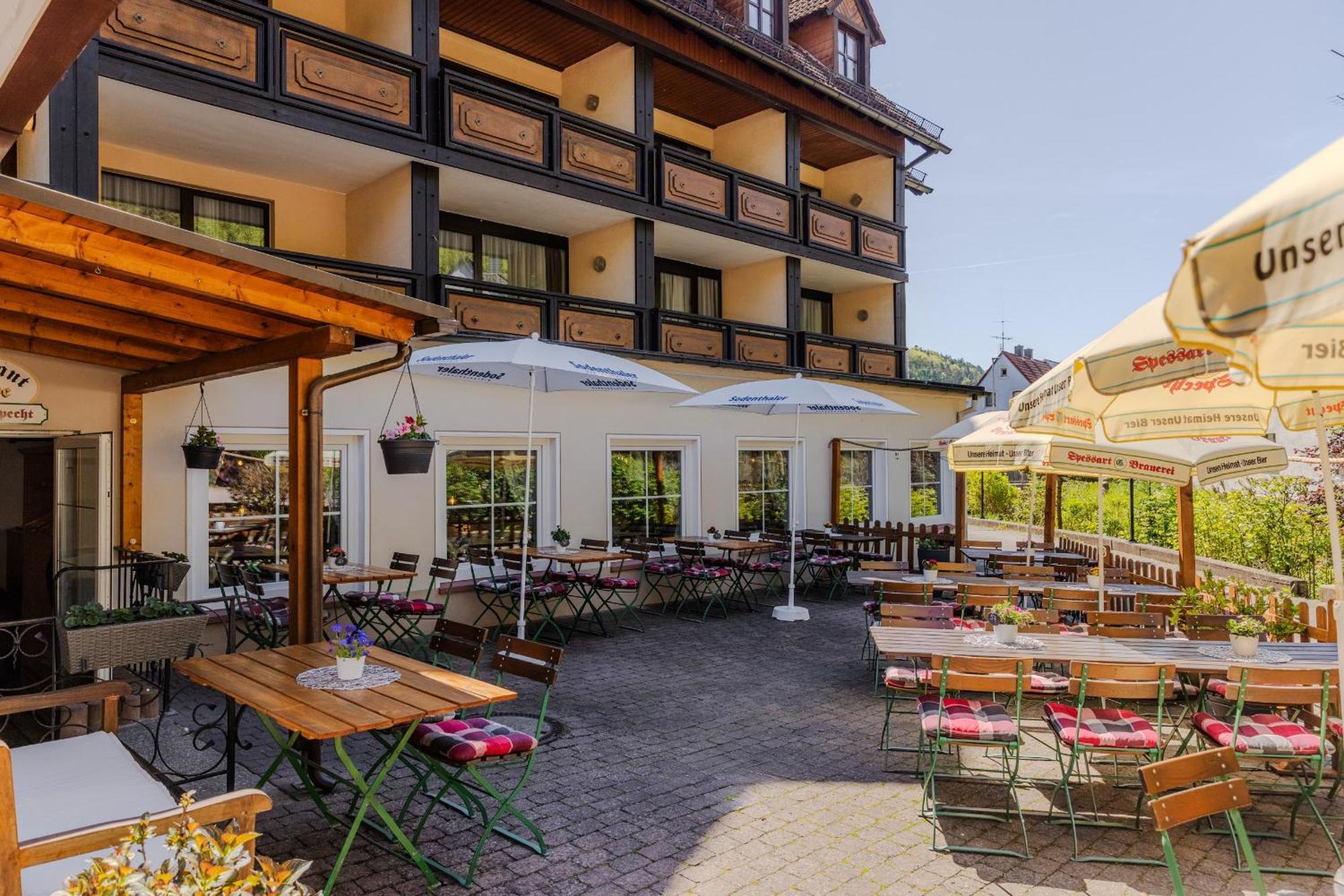 Landgasthof Zur Linde Heimbuchenthal Luaran gambar